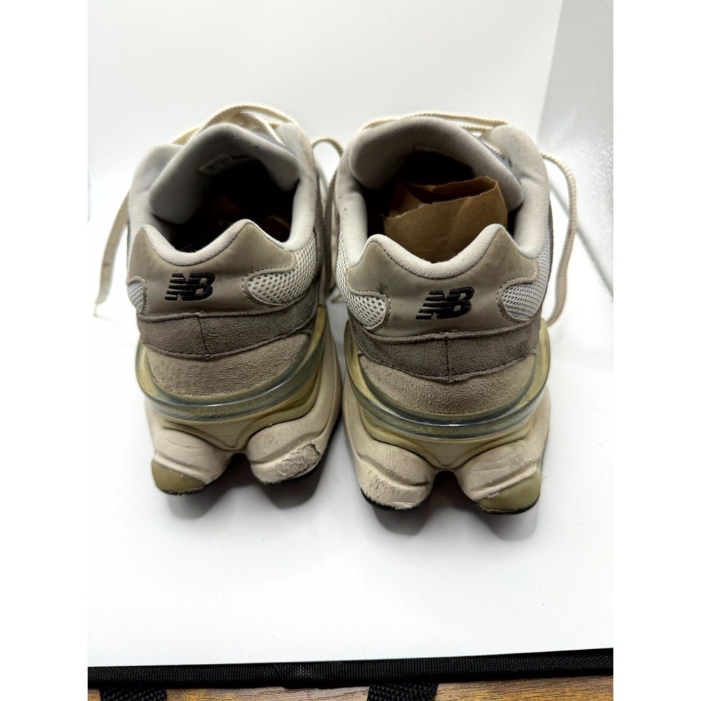 New Balance 9060 Unisex M10/W11.5‎ Shoes Rain Cloud Castle Rock Lace Up Sneakers - Picture 4 of 14